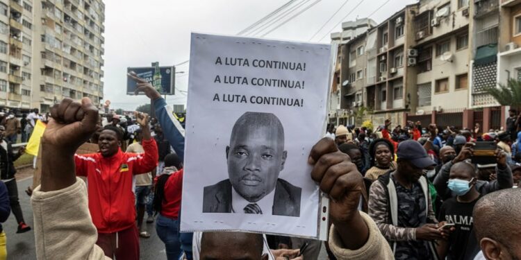 News24 | Mozambican opposition leader says security forces killed his lawyer ahead of vote case