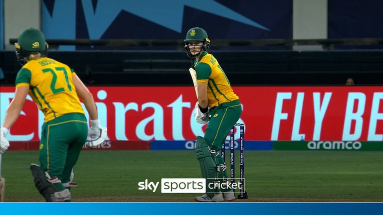 South Africa's Laura Woolvardt hit a big six as her side continue their strong batting performance against Australia.