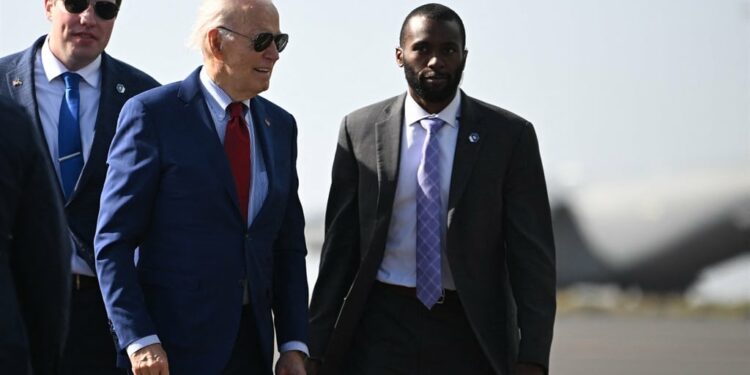 News24 | Biden lands in Angola, on a trip overshadowed by his pardoning of son Hunter