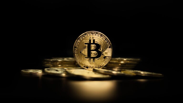 Cryptocurrency: Central African Republic leader launches meme-coin ‘experiment’ – BBC.com Cryptocurrency: Central African Republic leader launches meme-coin ‘experiment’ – BBC.com