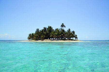 Chagos Islands deal: Mauritius hints talks stuck over money – BBC.com