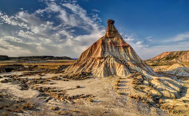 An encroaching desert threatens to swallow Mauritania’s homes and history – ABC News
