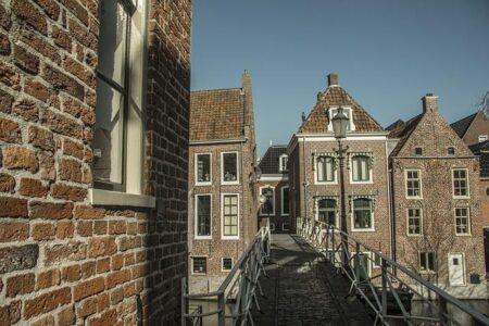 Netherlands Agrees to Return Over 100 Benin Bronzes in Landmark Repatriation – Africa.com