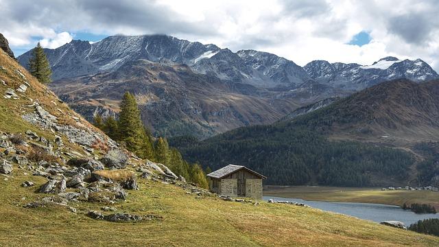 Exploring the Cultural Significance of Bigene's Huts