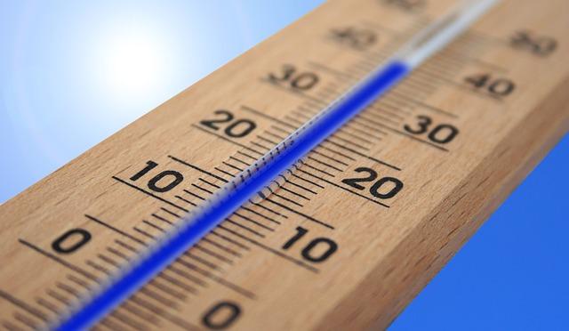 The Impact of Extreme Heat on Women's Health and Livelihoods in Sierra Leone
