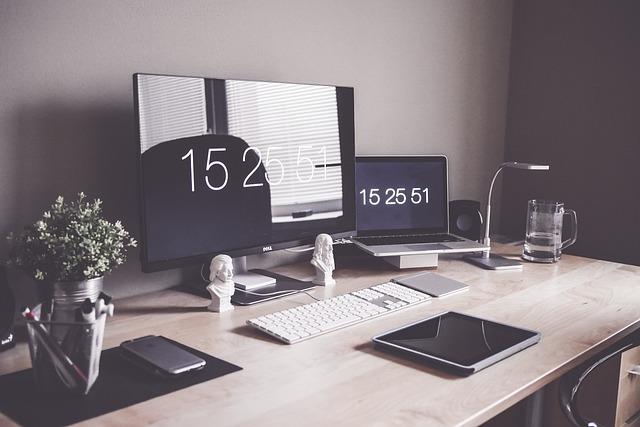 Leveraging Technology for a Seamless Travel Journey