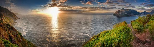 The Visual Splendor of Cape Town: A Cinematic Perspective