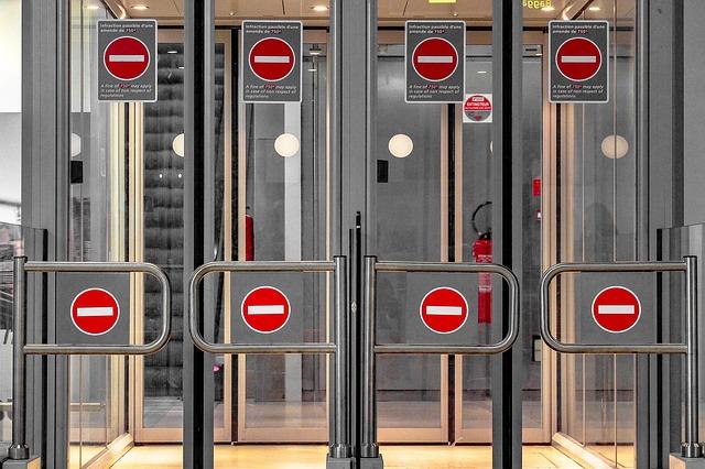 Advice for Citizens Adjusting to the New Travel Regulations