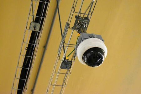 CCTV cameras put shop owners at risk in Somalia’s capital Mogadishu – BBC.com