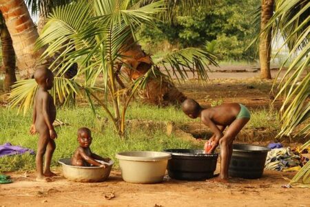 Benin: Prisoners penned into overcrowded, dirty cells denied healthcare amid heatwave – Amnesty International