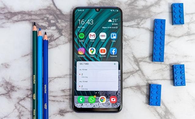 e& and Samsung Gulf Partner to Enhance AI-Driven Connectivity – https://www.techafricanews.com/