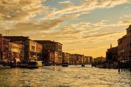 The “Venice of Africa” is sinking into the sea – The Economist