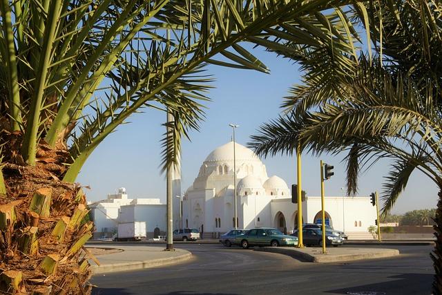 Exploring the Historic Medina and Its Artisan Shops