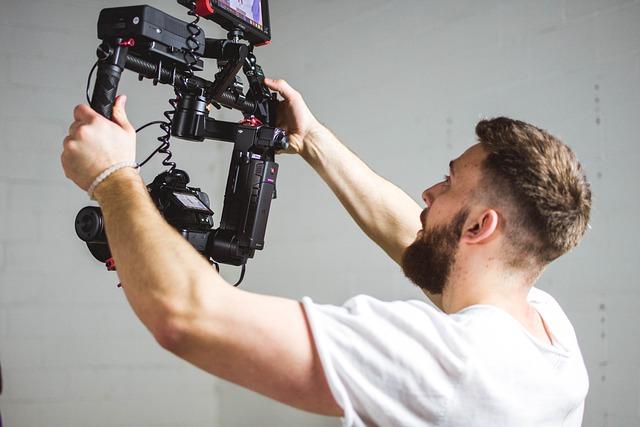 The Role ⁣of Documentary ⁤Filmmaking in Raising Awareness