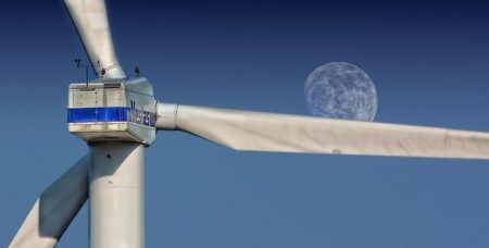 Ambitious Fund Aims To Connect 300 Million Africans To Reliable, Cleaner Energy By 2030 – Health Policy Watch