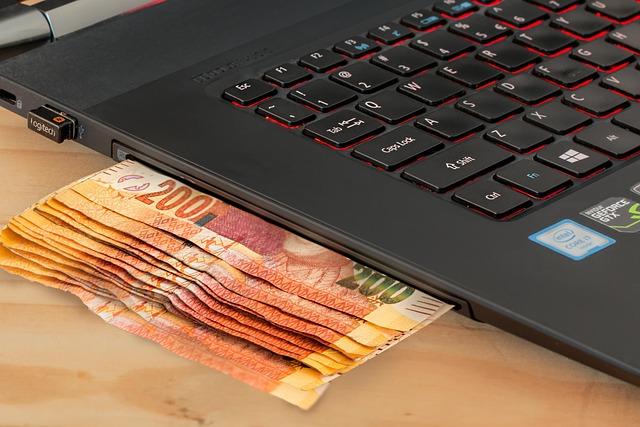 The Role of Technology in Revolutionizing Banking in Gabon and Beyond