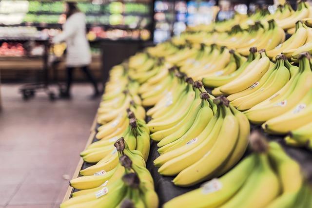 Shift in Consumer Spending: Why Dollar Stores are Positioned to Benefit