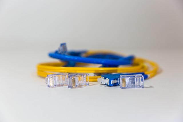 Challenges Facing the Deployment of Fibre Optic Networks in Africa