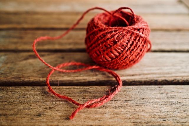 Key Strategies for Crafting Compelling Stories in the Digital Age