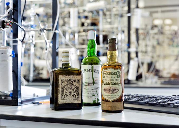 Surge in Counterfeit Whiskey Smuggling in Southern Africa Triggers Health Warning Rise in smuggling of counterfeit whiskeys in southern Africa sparks health alert – EL PAÍS English