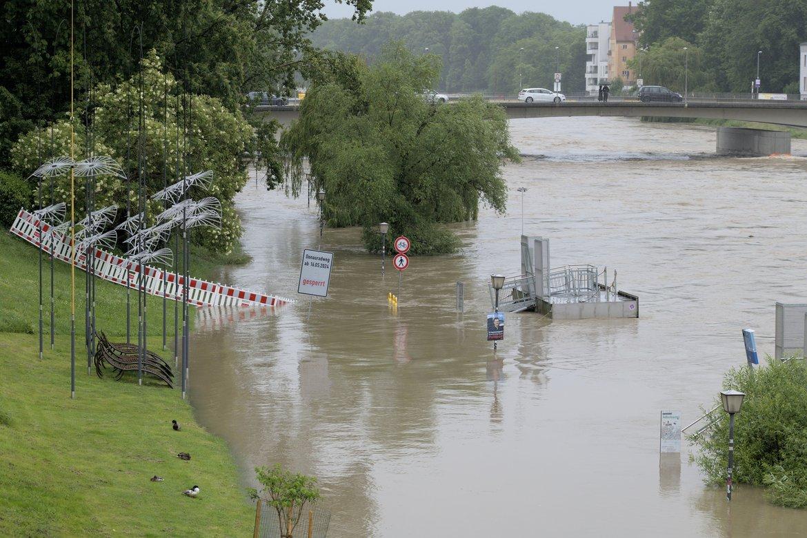 Health Risks Associated with Flooding and Waterborne Diseases