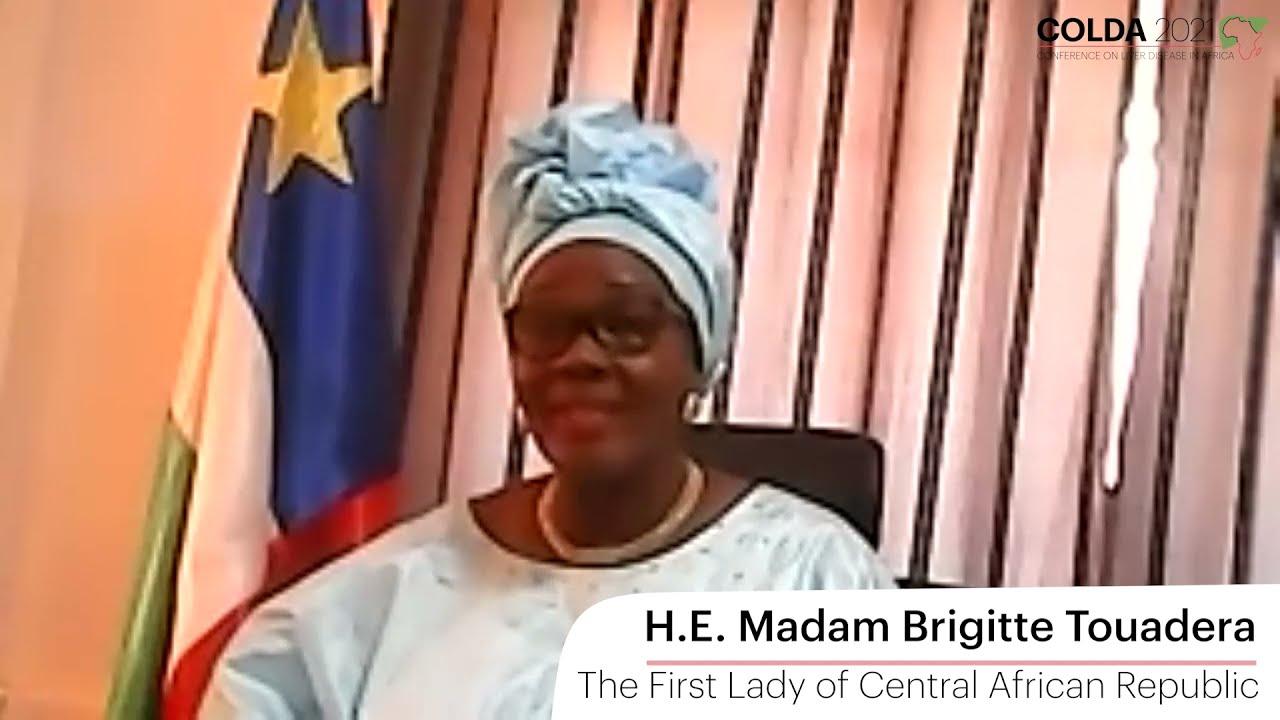 First Lady of Central African Republic Engages with Elder Giraud Carrier to Strengthen Community Ties