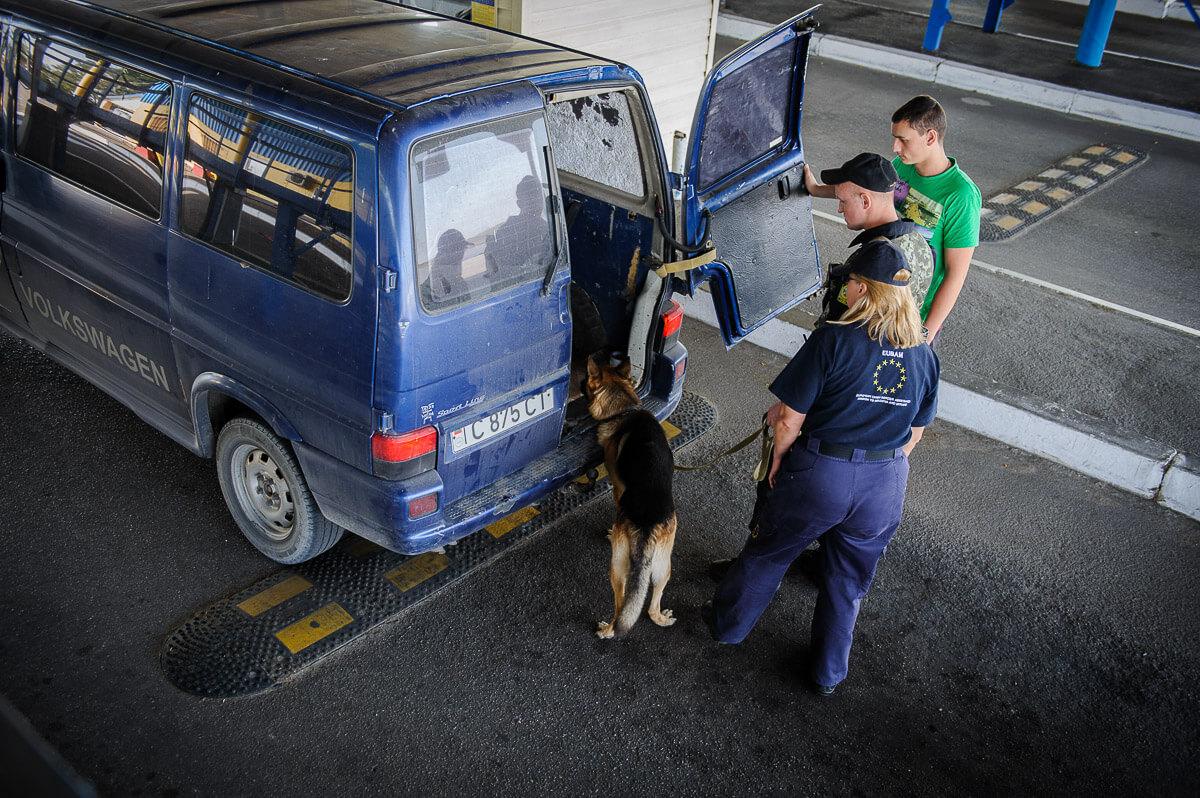 Impact of Cross-Border Theft on Local Communities and the Economy