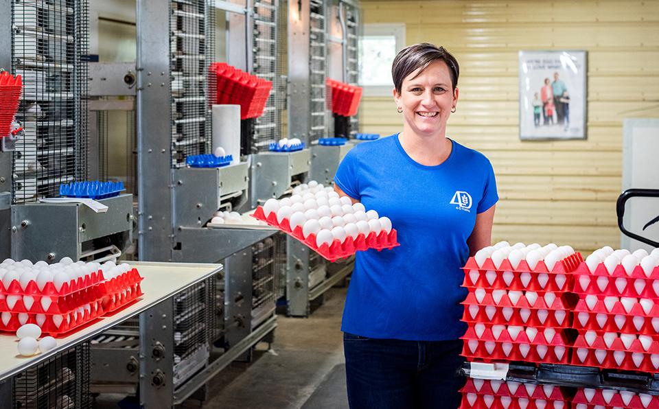 Canadian egg farmers celebrate Eswatini partnership - Manitoba Co-operator