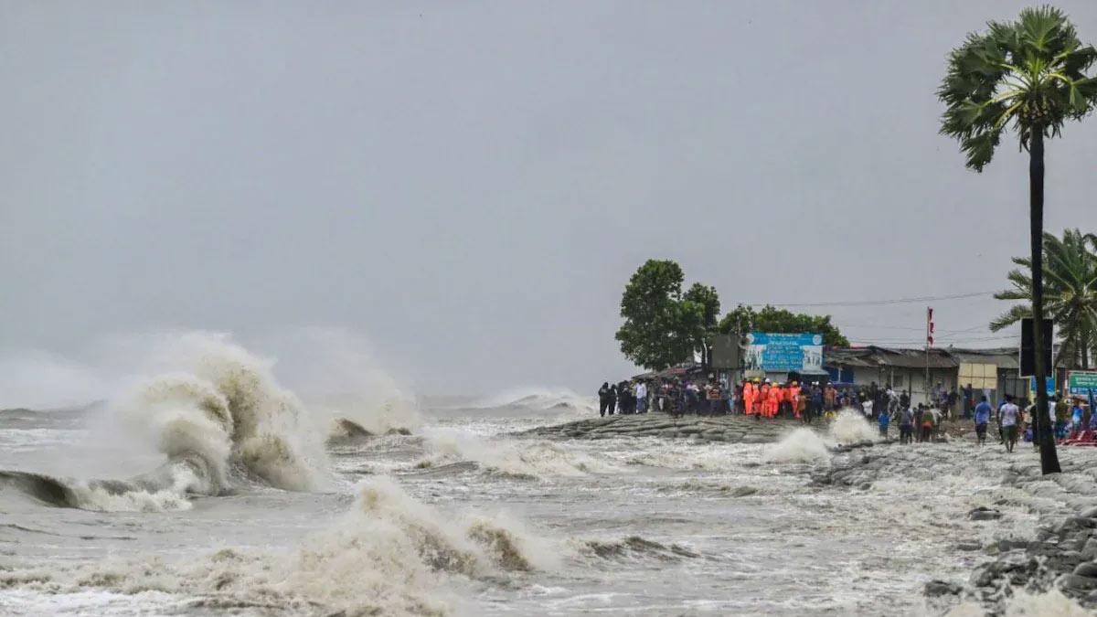 Health Risks and Environmental Concerns Following the Cyclone